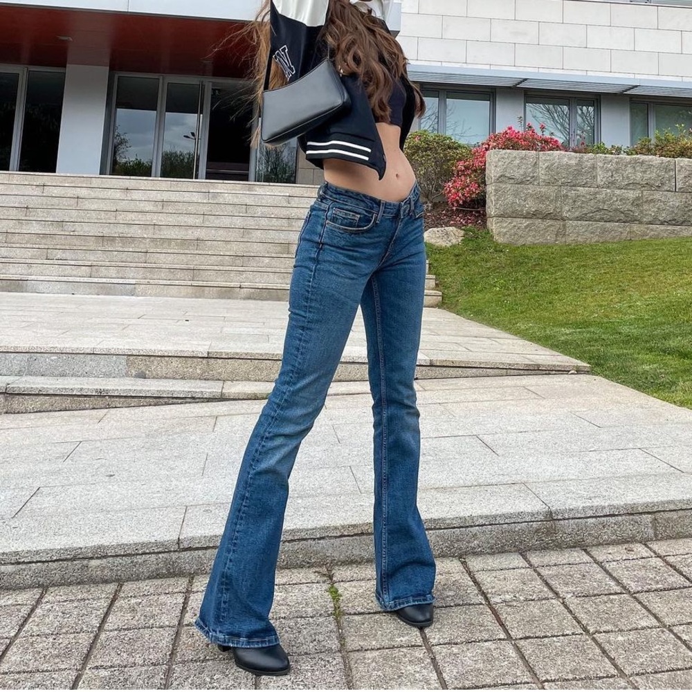 Low waist flared jeans.